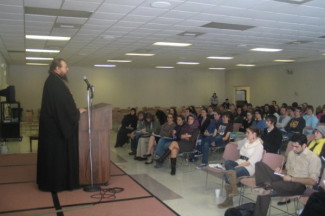 Metropolitan Jonah challenges college students to shatter the idols in today's society