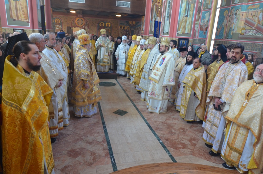 Metropolitan Tikhon enthroned at St. Nicholas Cathedral, Washington, DC ...