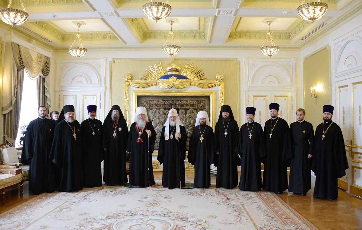 Patriarch Kirill with clergy
